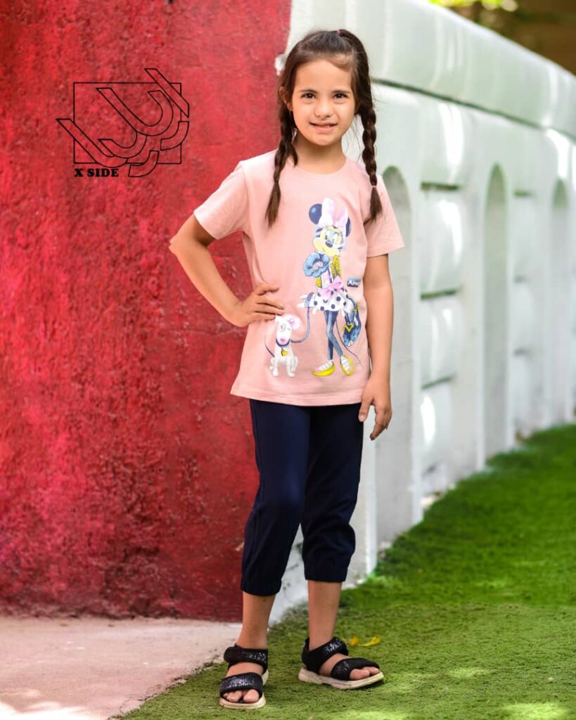 ترکیب رنگ لباس کودک