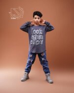 بلوز تک پسرانه پاییزه با طرح لوک - تصویر 4