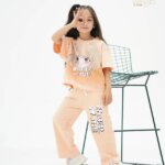 ست کراپ و شلوار دخترانه بهاره با طرح انیمی