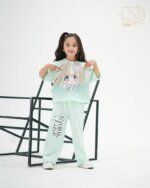 ست کراپ و شلوار دخترانه بهاره با طرح انیمی - تصویر 2