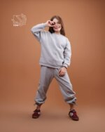 ست بلوز و شلوار دخترانه و پسرانه پاییزه با طرح ساده - Image 5