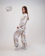 ست بلوز و شلوار دخترانه پاییزه با طرح هاوایی - تصویر 2