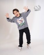 ست بلوز و شلوار راه راه پسرانه پاییزه با طرح ملوان زبل - Image 2